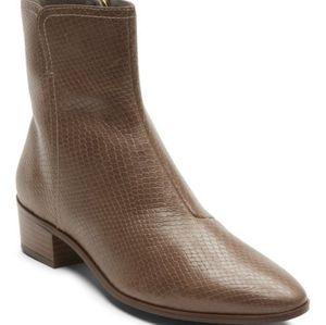 Rockport leather ankle boots sz 7